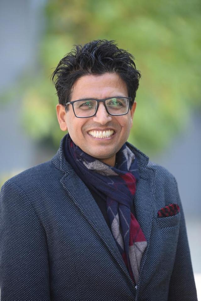 Narottam Aryalphoto